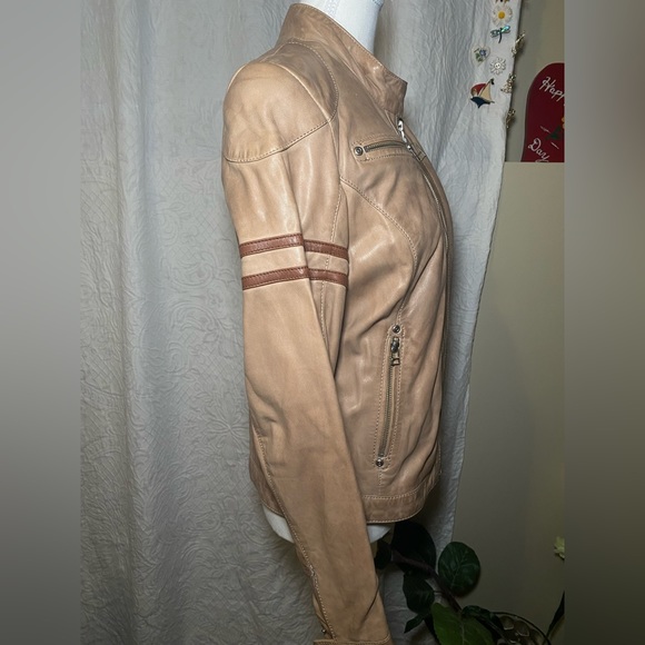 Vintage Danier Leather Jacket Bomber Style - Picture 5 of 12